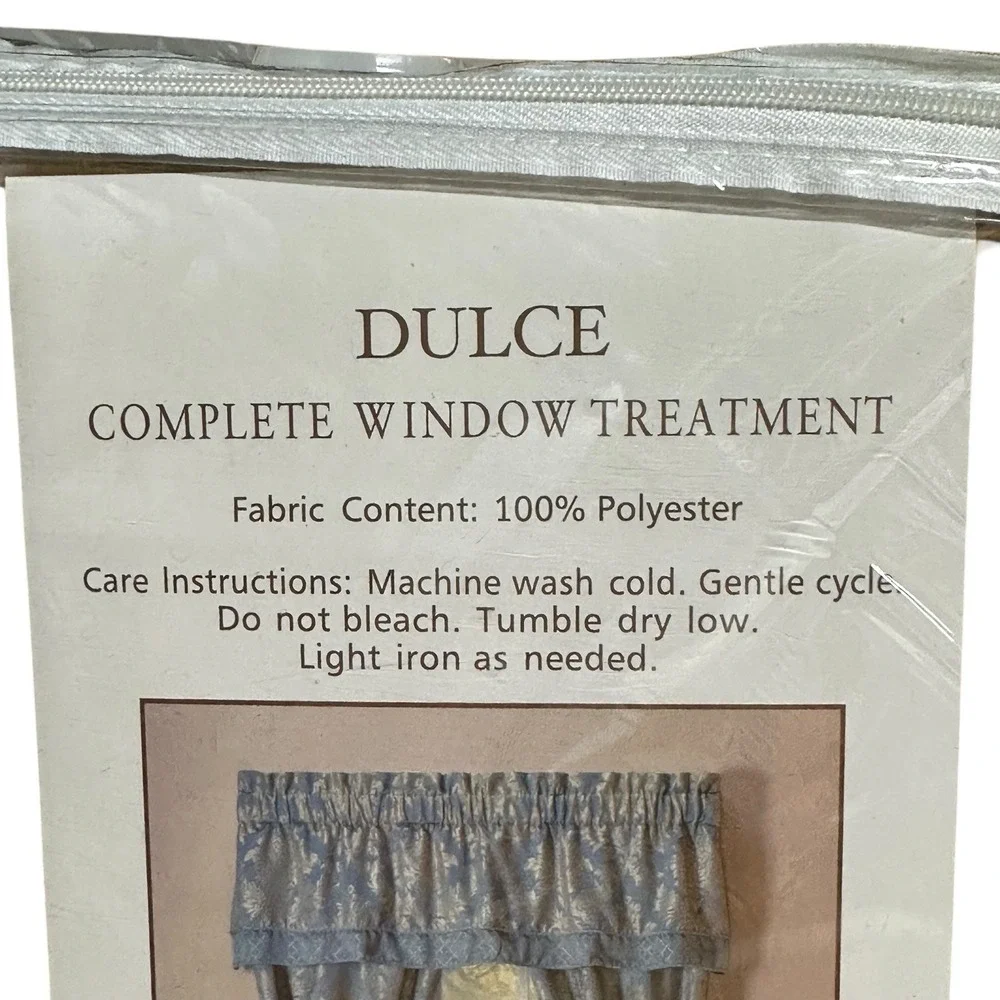 Victoria Classics‎ DULCE Complete Window Treatment 60